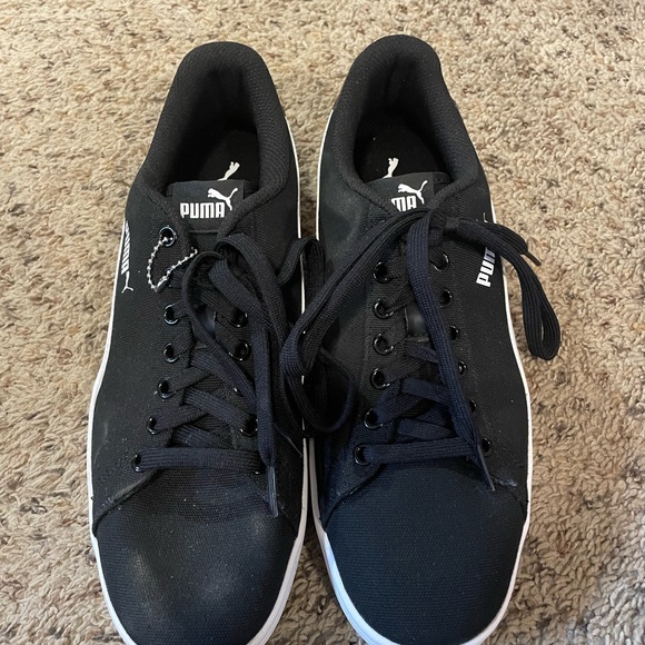 Brand New 🤩 Puma classic sneakers - Picture 2 of 4